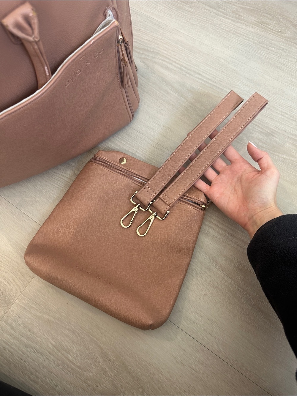 Ayia & Co The Ayla Tan Diaper Bag - Picture 12 of 12